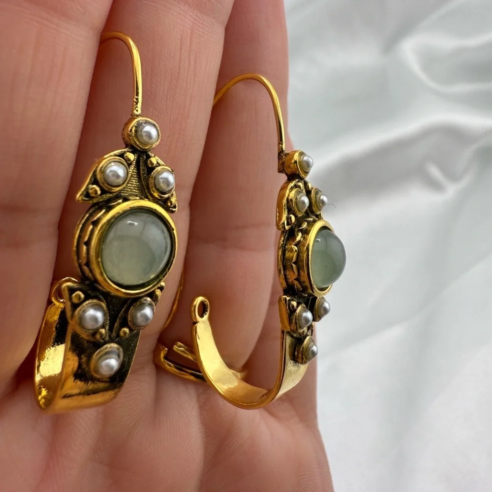 Vintage  gold color Boho Hook Earrings – Gold & Silver